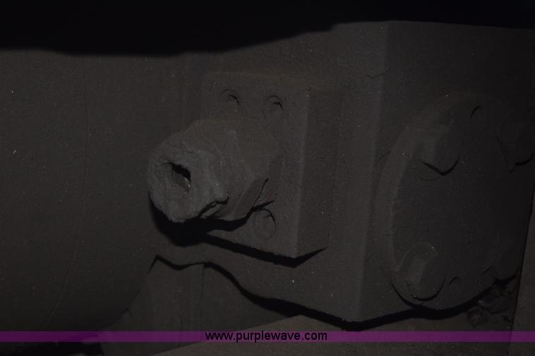 image for item K3272 Stanley MB6900 hydraulic breaker