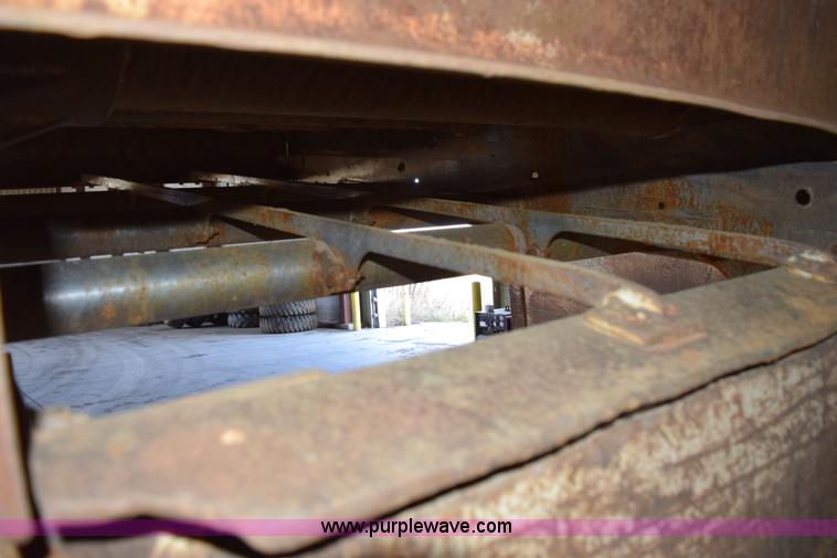 image for item K3280 Norberg-Read CV-40-D vibratory screen