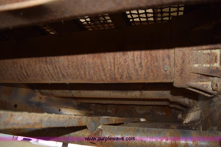 image for item K3280 Norberg-Read CV-40-D vibratory screen