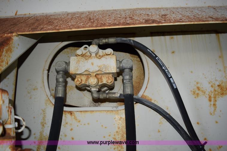 image for item K3280 Norberg-Read CV-40-D vibratory screen