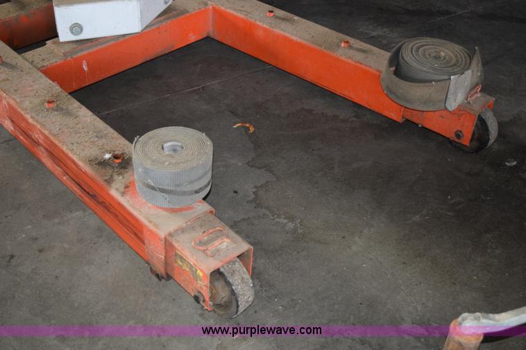 image for item K3301 SPX crane