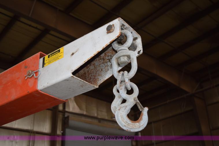 image for item K3301 SPX crane
