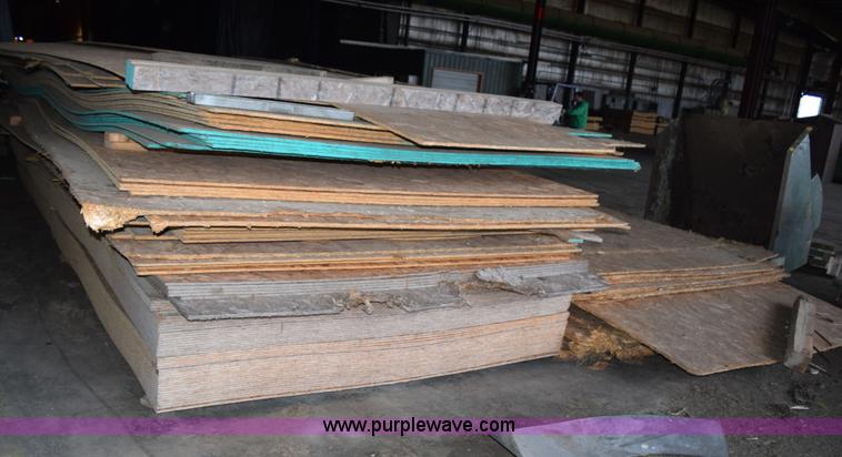 image for item K3356 Assorted 8' x 24' OSB plywood
