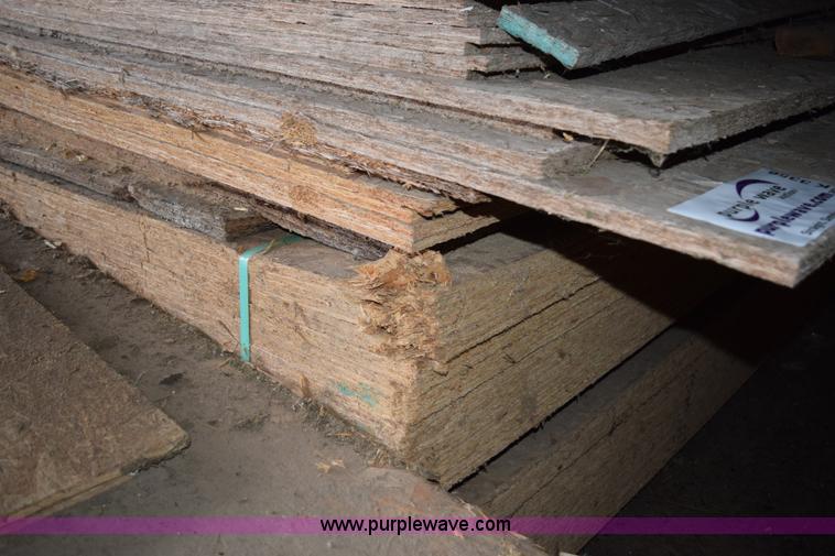 image for item K3356 Assorted 8' x 24' OSB plywood