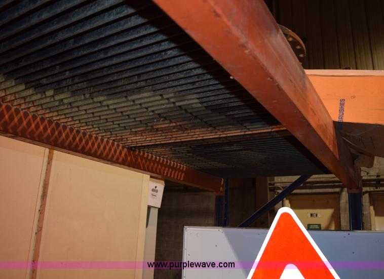 image for item K3365 Assorted pallet racking