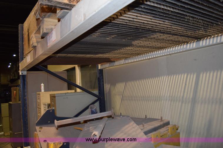 image for item K3365 Assorted pallet racking