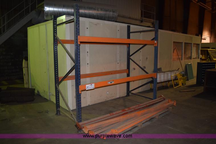image for item K3370 Assorted pallet racking