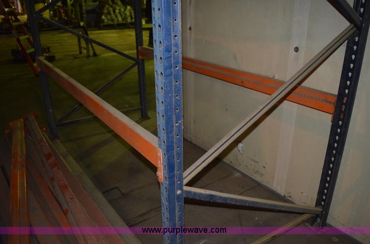 image for item K3370 Assorted pallet racking