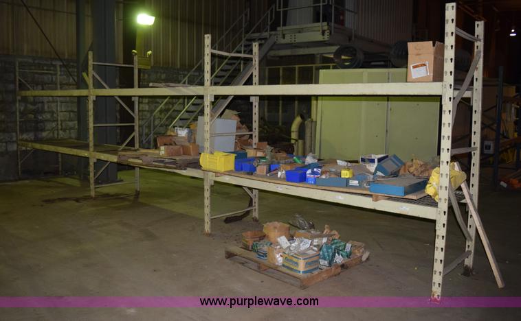 image for item K3370 Assorted pallet racking