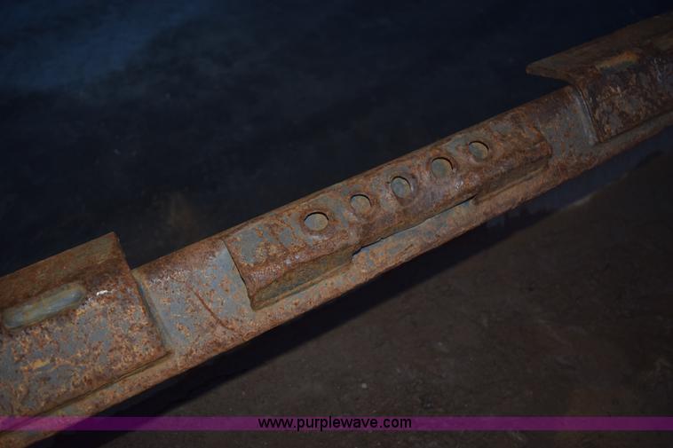 image for item K3374 2004 New Holland LS180 skid steer