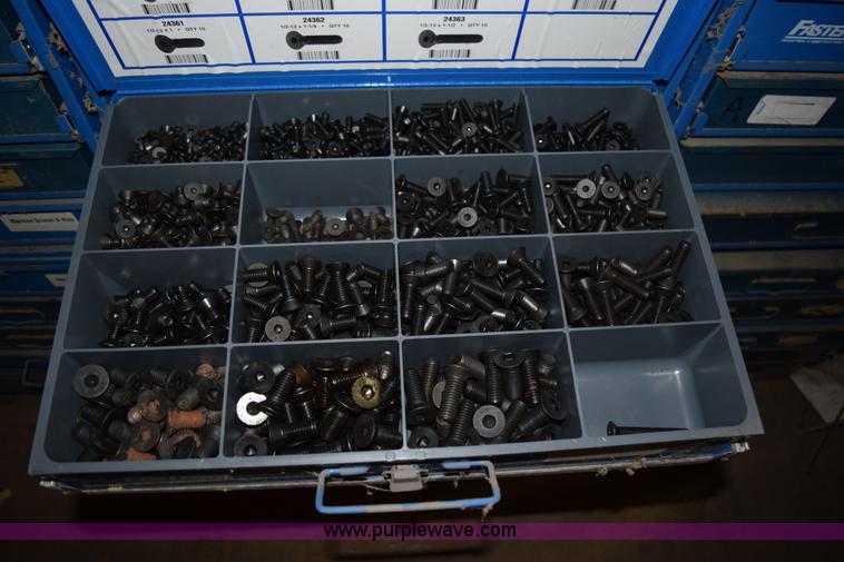image for item K3377 Assorted Fastenal bins with parts