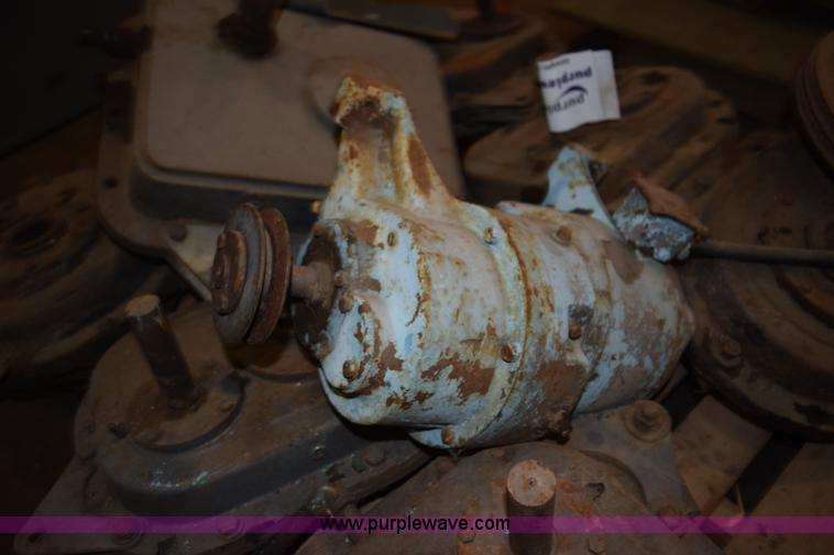 image for item K3403 Approximately 8 assorted reducers