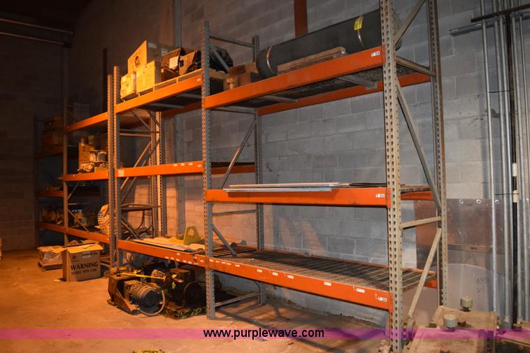 image for item K3433 (2) pallet racks
