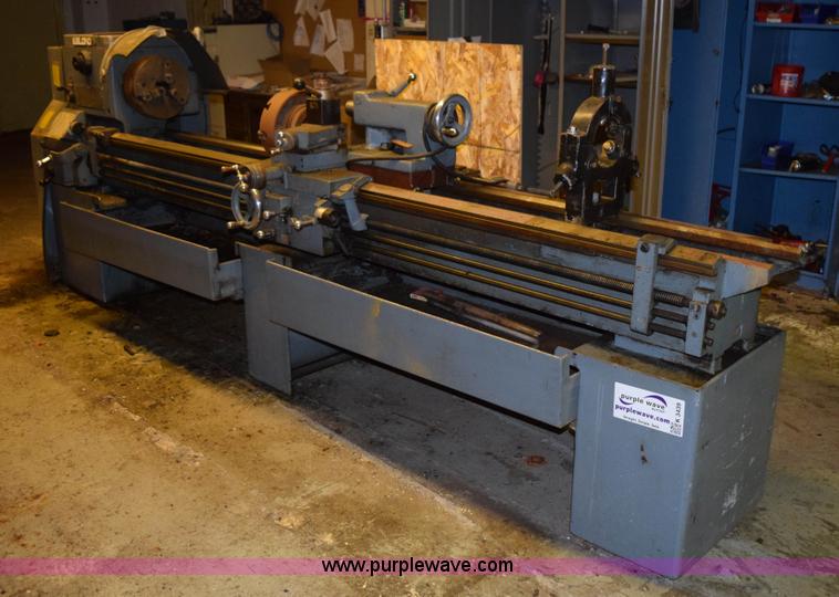 image for item K3439 Leblond Regal lathe