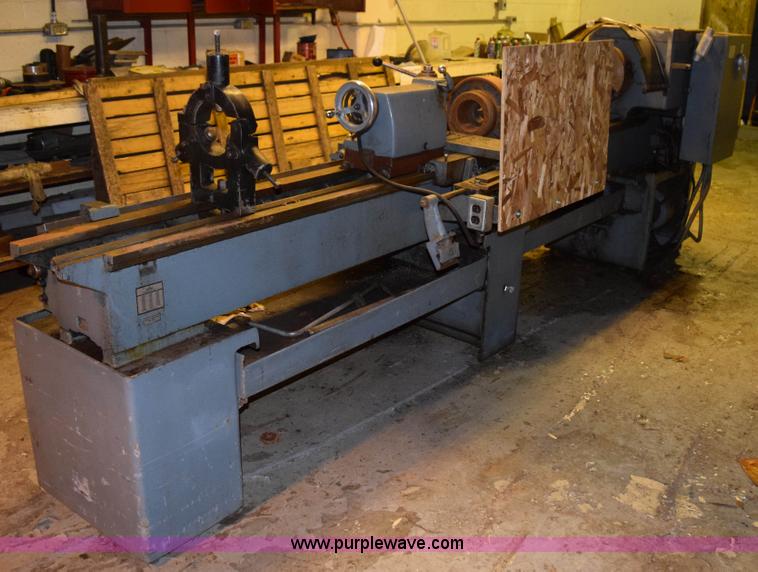 image for item K3439 Leblond Regal lathe