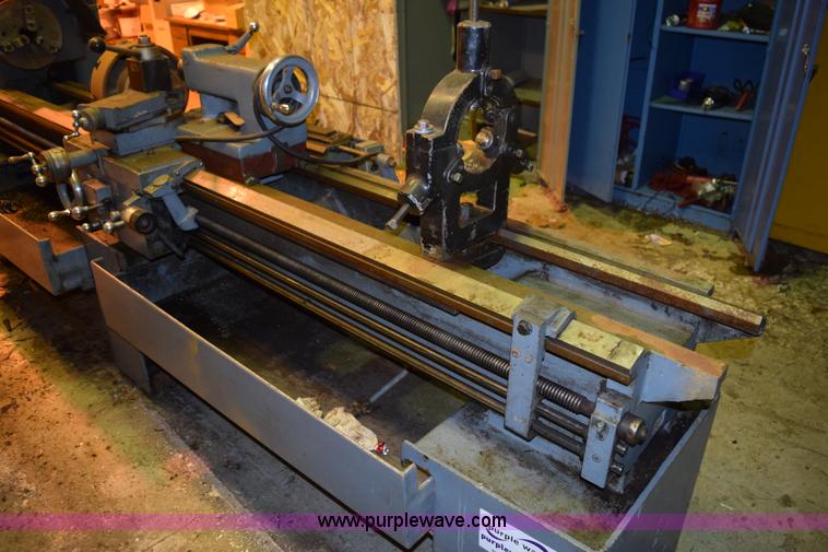 image for item K3439 Leblond Regal lathe