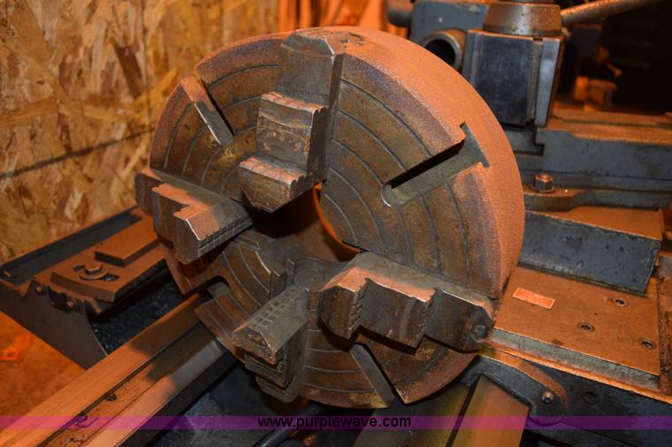 image for item K3439 Leblond Regal lathe