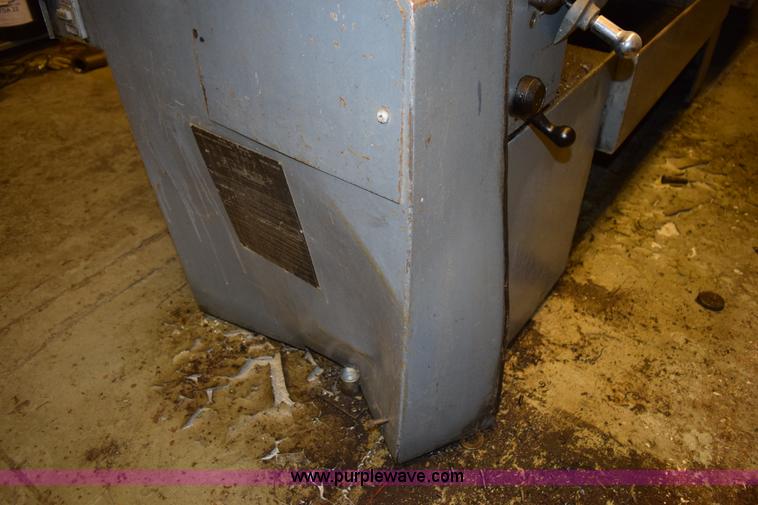 image for item K3439 Leblond Regal lathe