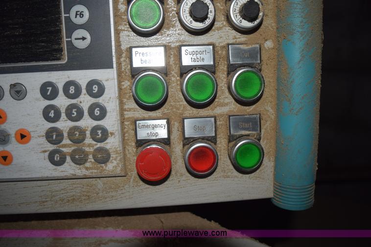 image for item K3444 2003 Langzauner LZ4-S/3150 veneer saw