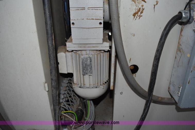 image for item K3444 2003 Langzauner LZ4-S/3150 veneer saw