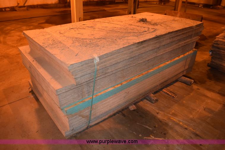 image for item K3454 Assorted plywood