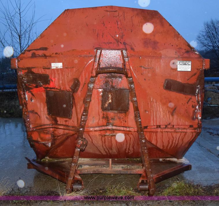 image for item K3457 (2) roll-off dumpsters