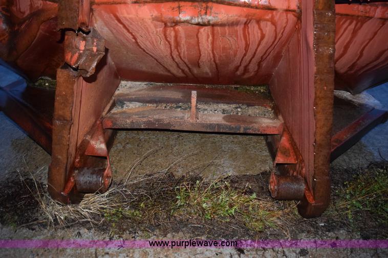 image for item K3457 (2) roll-off dumpsters