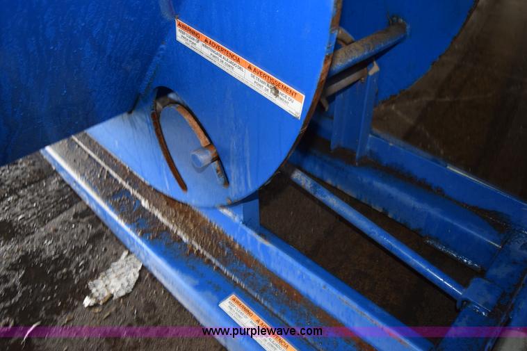image for item K3464 (2) self-dumping hoppers