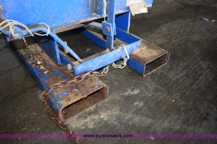 image for item K3464 (2) self-dumping hoppers