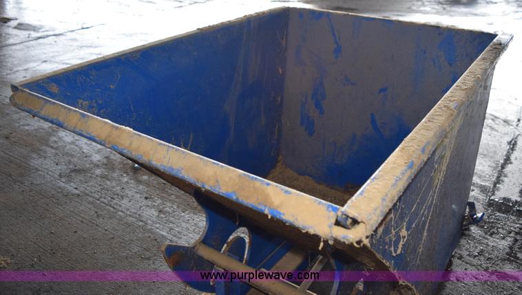 image for item K3464 (2) self-dumping hoppers