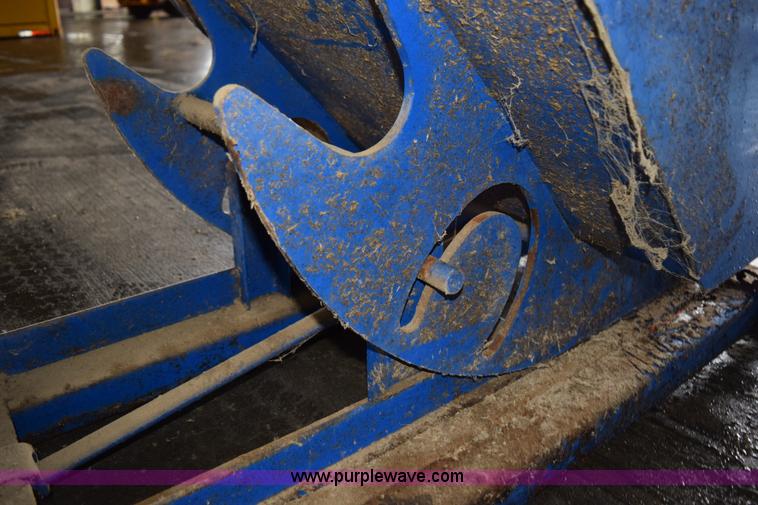 image for item K3464 (2) self-dumping hoppers