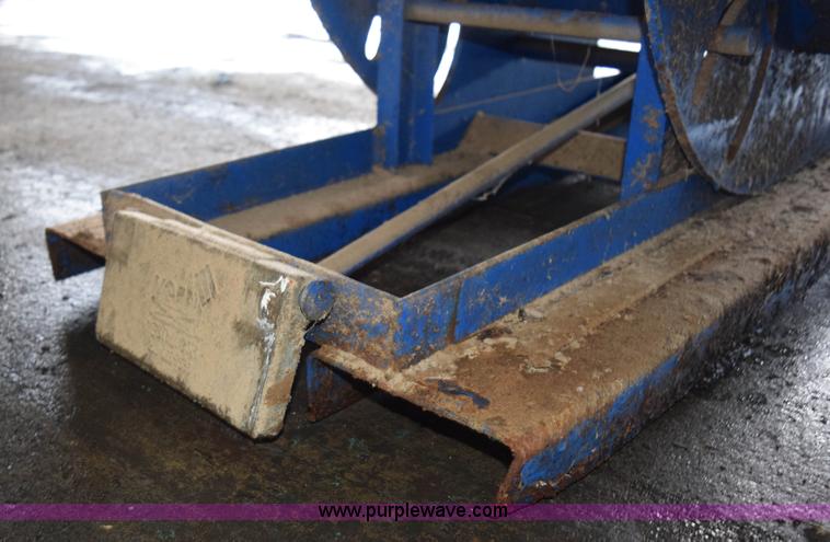image for item K3464 (2) self-dumping hoppers