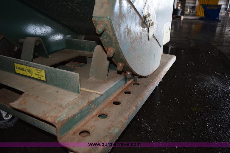 image for item K3465 (3) self-dumping hoppers