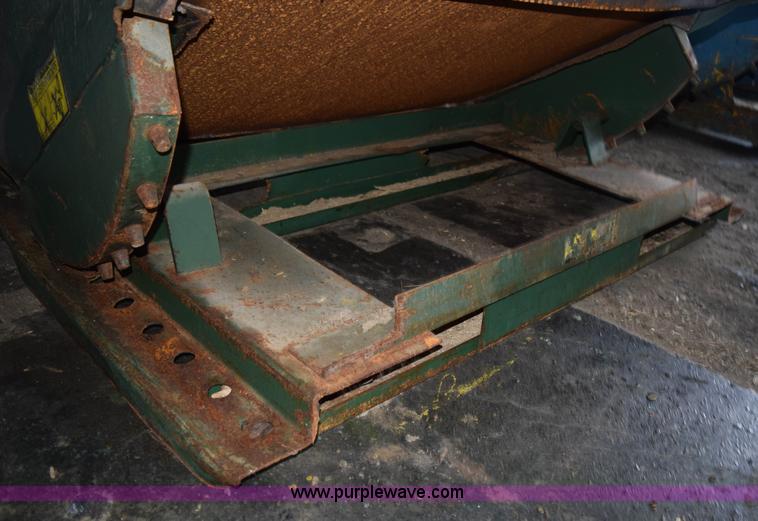image for item K3466 (4) self-dumping hoppers