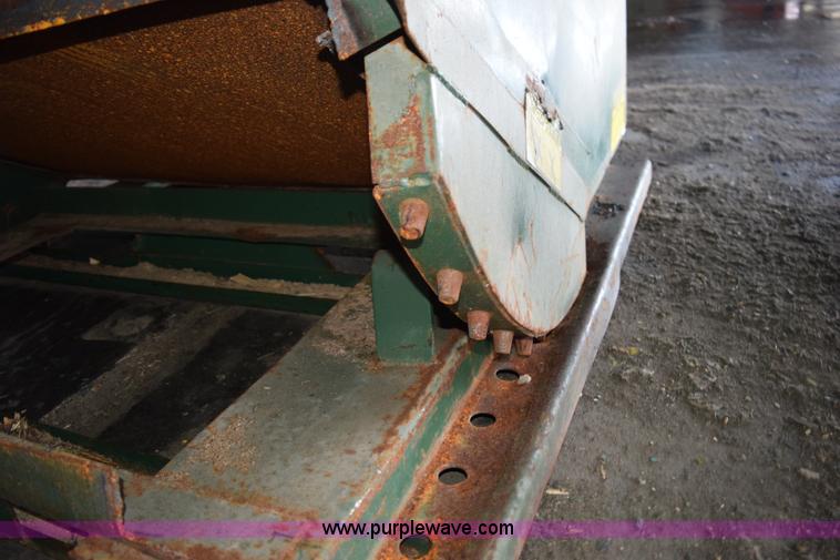image for item K3466 (4) self-dumping hoppers
