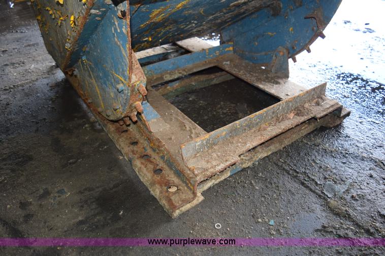image for item K3466 (4) self-dumping hoppers