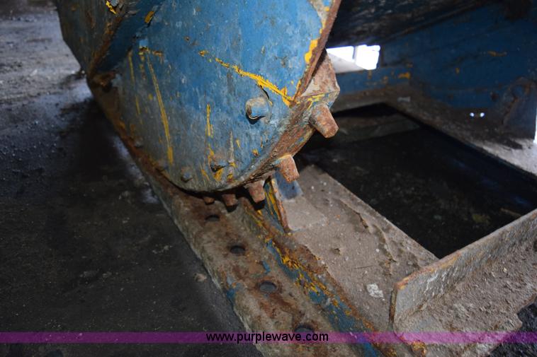 image for item K3466 (4) self-dumping hoppers