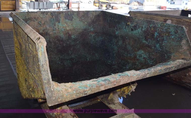 image for item K3467 (3) self-dumping hoppers