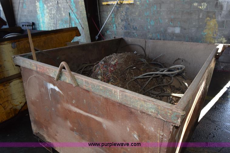 image for item K3468 Assorted self-dumping hoppers and dumpsters