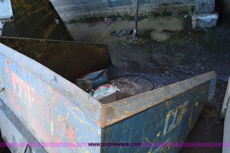 image for item K3469 (4) self-dumping hoppers