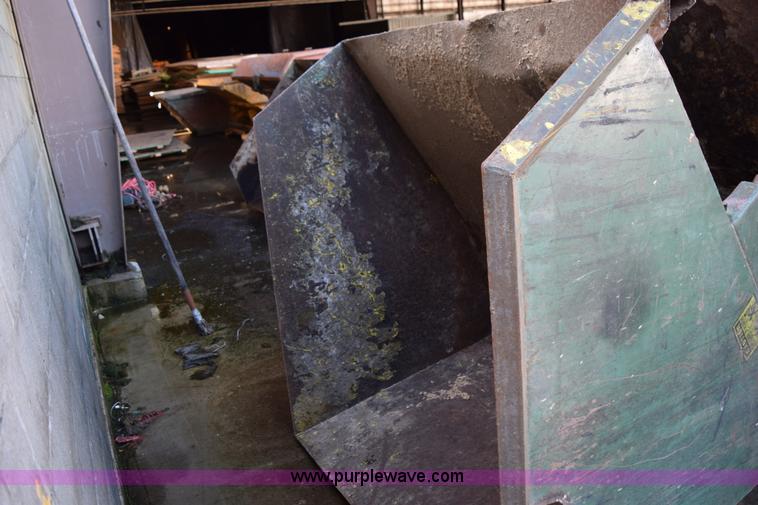 image for item K3469 (4) self-dumping hoppers