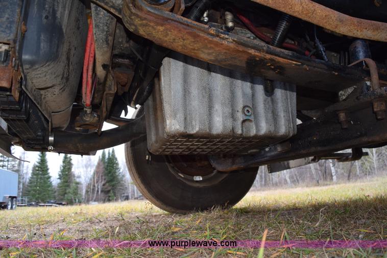 image for item K3480 2005 Freightliner Business Class M2 semi truck