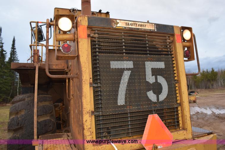 image for item K3481 1991 Caterpillar 824 wheel dozer