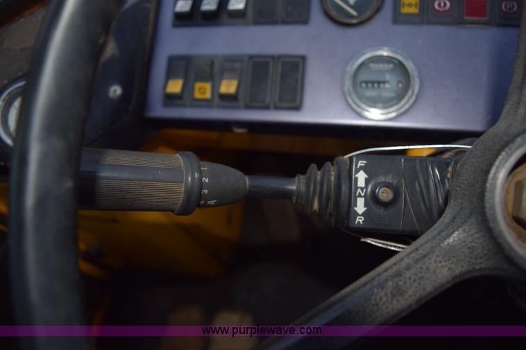 image for item K3482 1988 Volvo L120 wheel loader