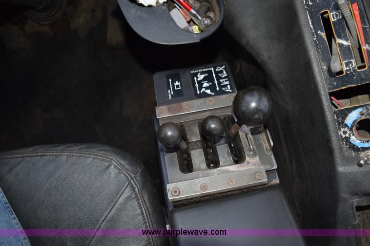 image for item K3482 1988 Volvo L120 wheel loader