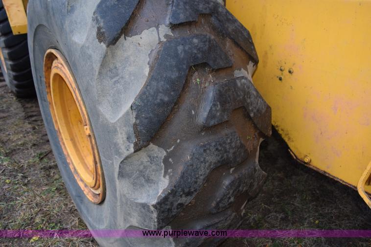 image for item K3482 1988 Volvo L120 wheel loader