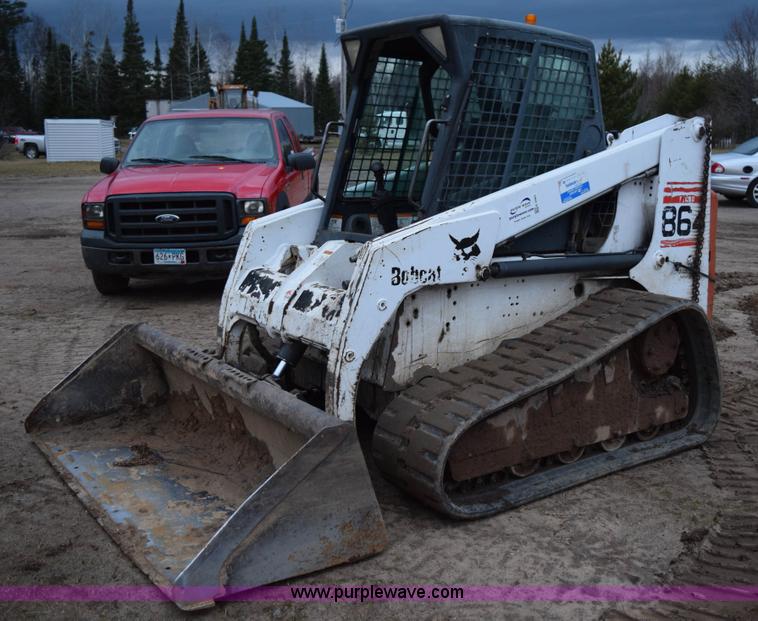 image for item K3483 2000 Bobcat 864 skid steer