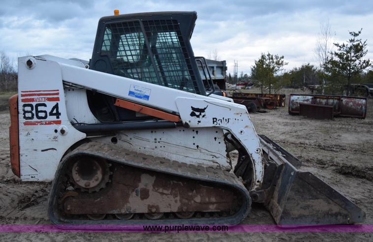 image for item K3483 2000 Bobcat 864 skid steer