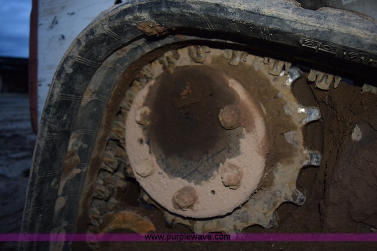 image for item K3483 2000 Bobcat 864 skid steer