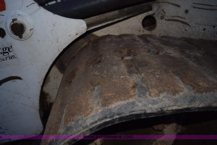 image for item K3483 2000 Bobcat 864 skid steer